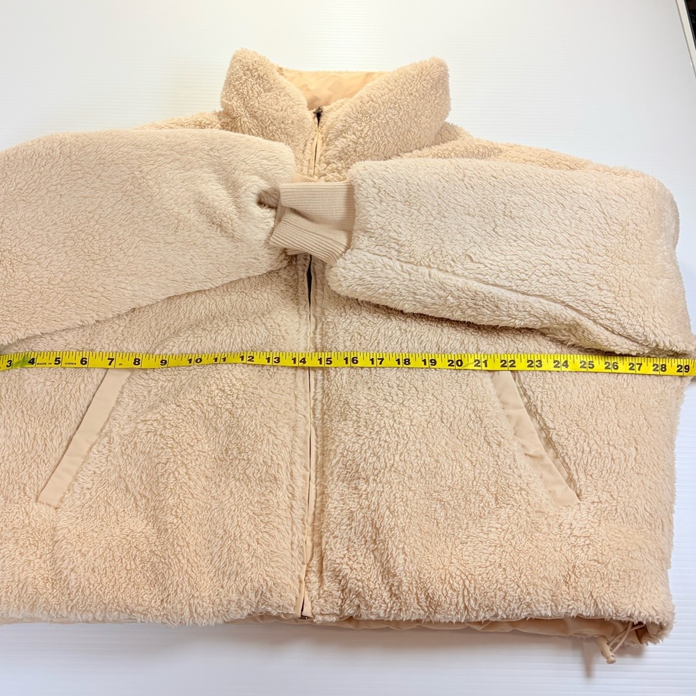 American Eagle Outfitters Reversible Tan Puffer Sherpa Jacket SzS  Cabincore - Picture 11 of 15